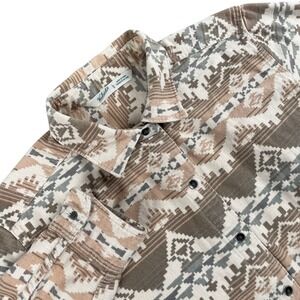 Woolrich Shirt Womens L Brown‎ Beige Aztec Geometric Long Sleeve Button Down